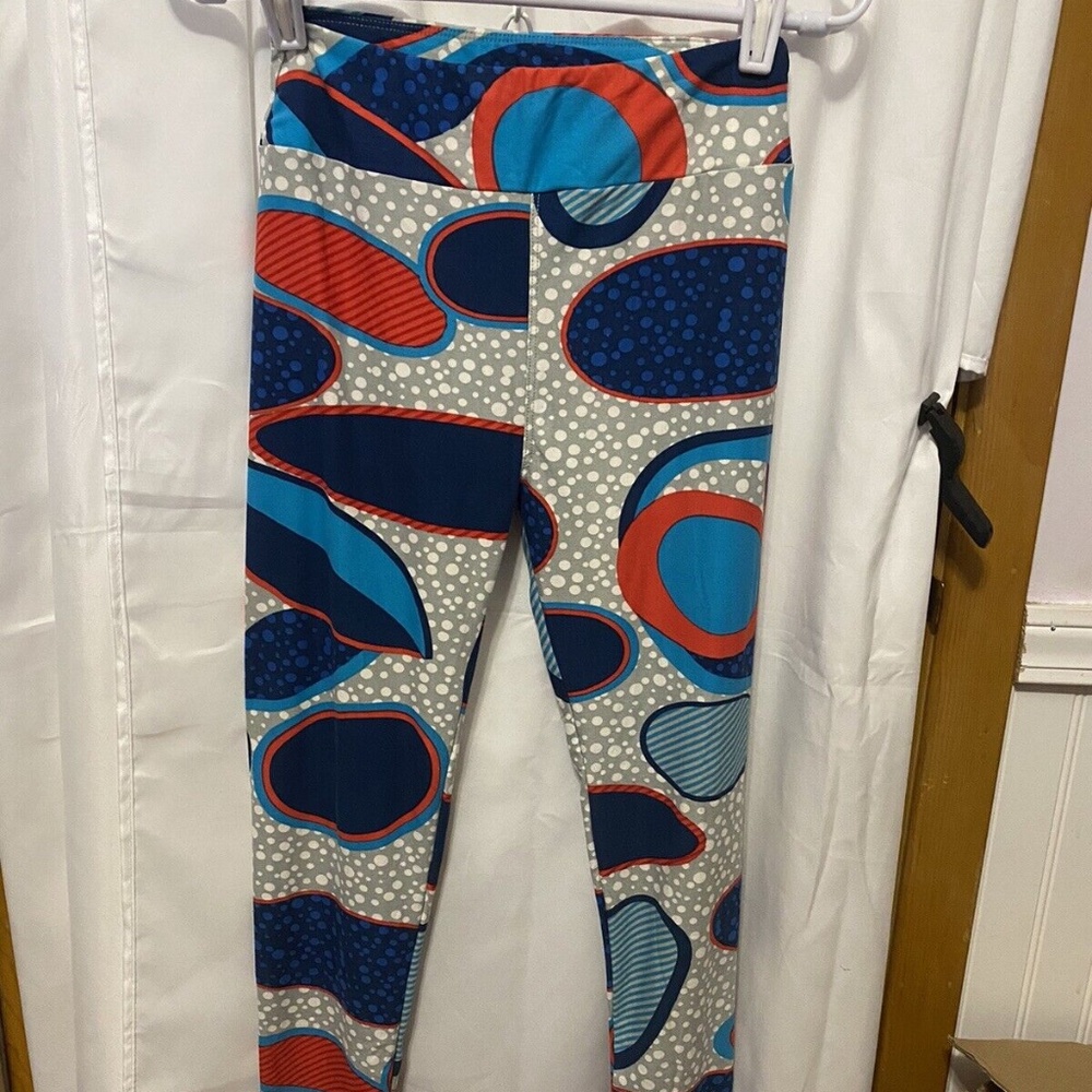Lularoe new leggings one size blue multi color soft comfy everyday